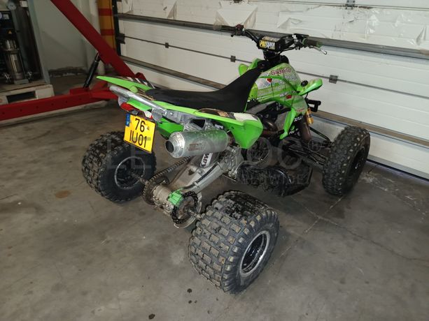 Kawasaki KSF 450 B · Ano 2010