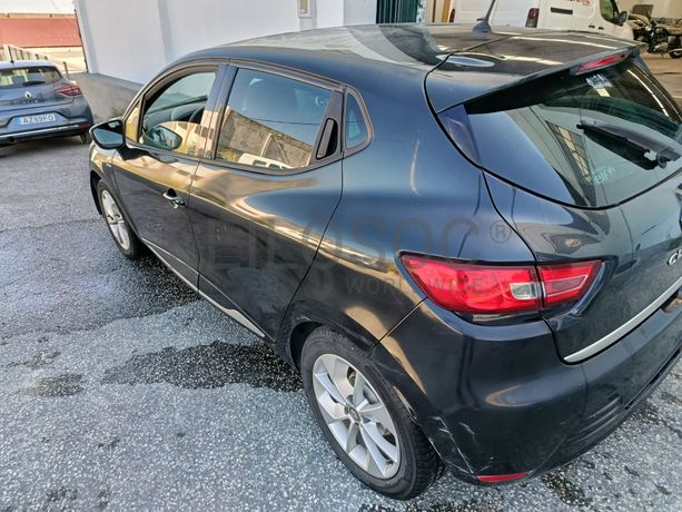 Renault Clio · Ano 2017