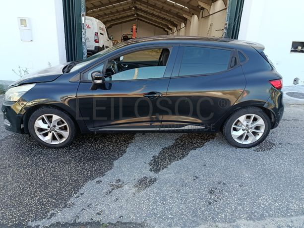 Renault Clio · Ano 2017