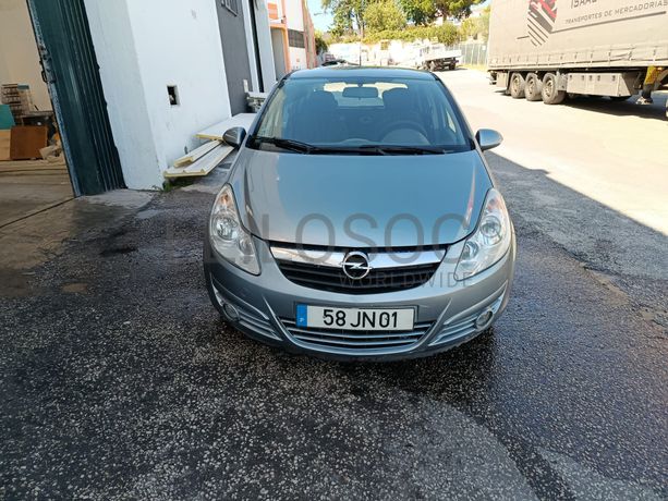 Opel Corsa · Ano 2010