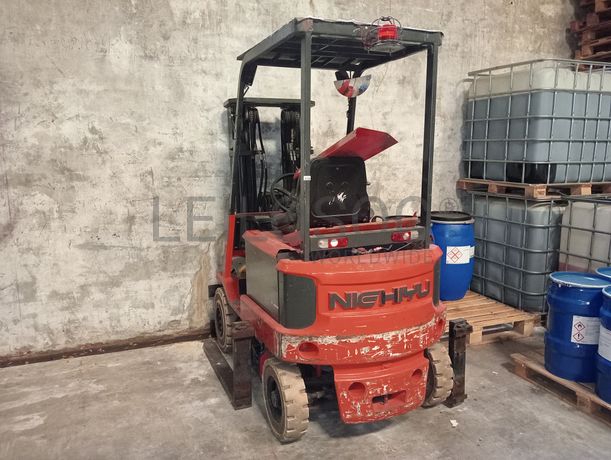 Empilhador Elétrico