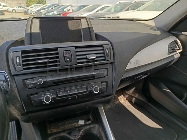 BMW 118d · Ano 2012