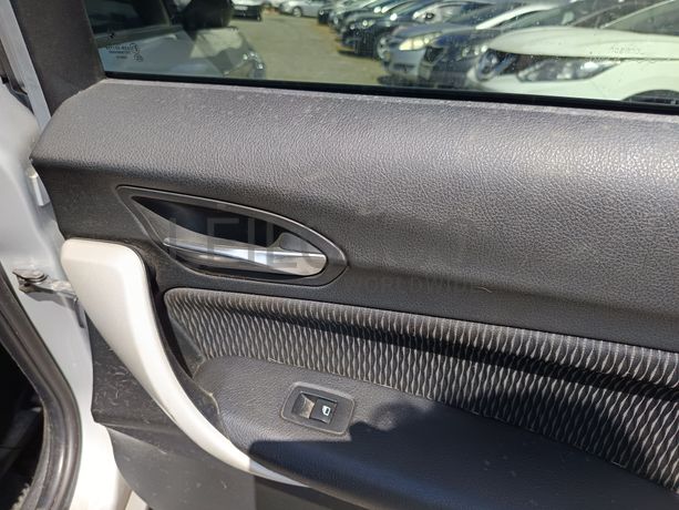 BMW 118d · Ano 2012