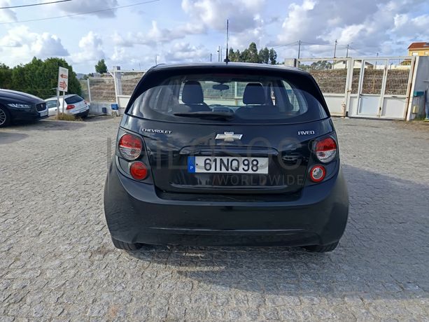 Chevrolet Aveo · Ano 2013