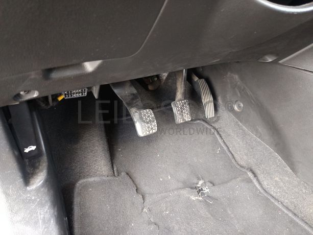 Chevrolet Aveo · Ano 2013