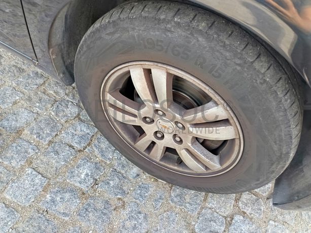 Chevrolet Aveo · Ano 2013