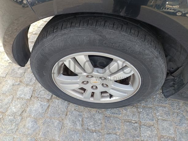 Chevrolet Aveo · Ano 2013