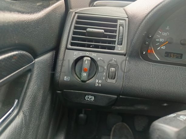 Mercedes-Benz C250 · Ano 1997