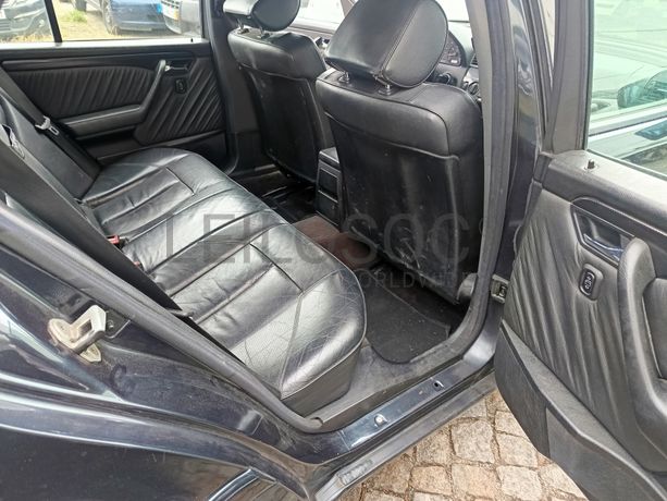 Mercedes-Benz C250 · Ano 1997