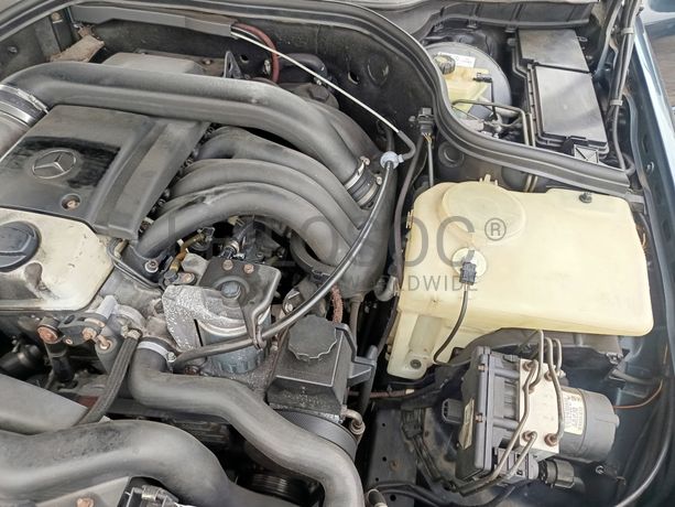 Mercedes-Benz C250 · Ano 1997