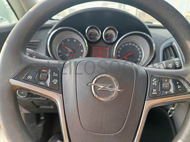 Opel Astra · Ano 2015