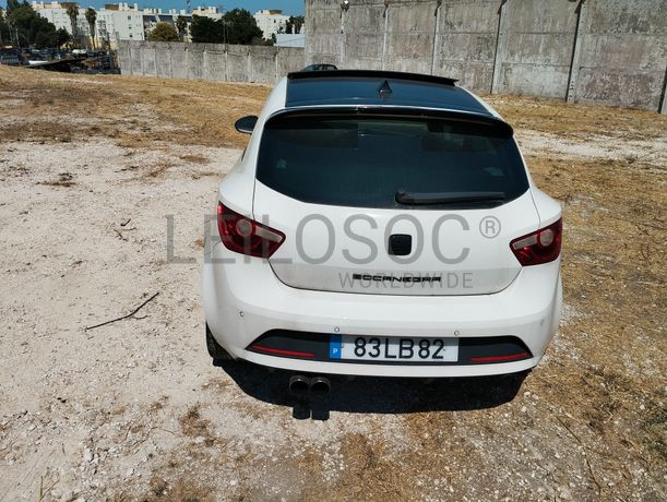 Seat Leon · Ano 2010