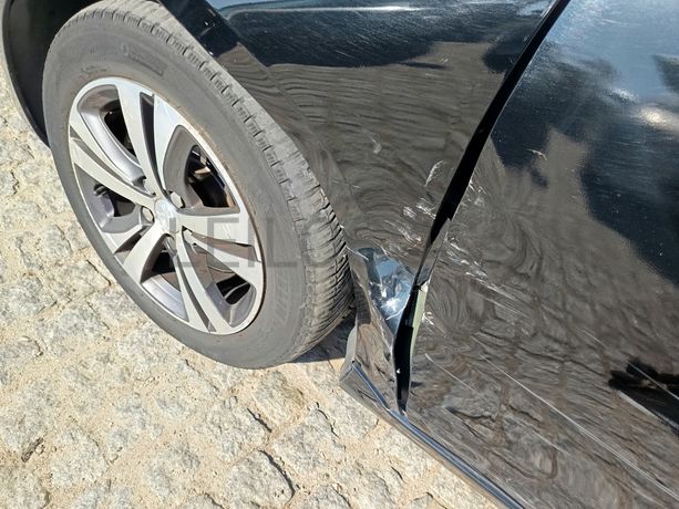 Peugeot 308 · Ano 2015