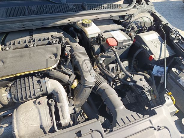 Peugeot 308 · Ano 2015