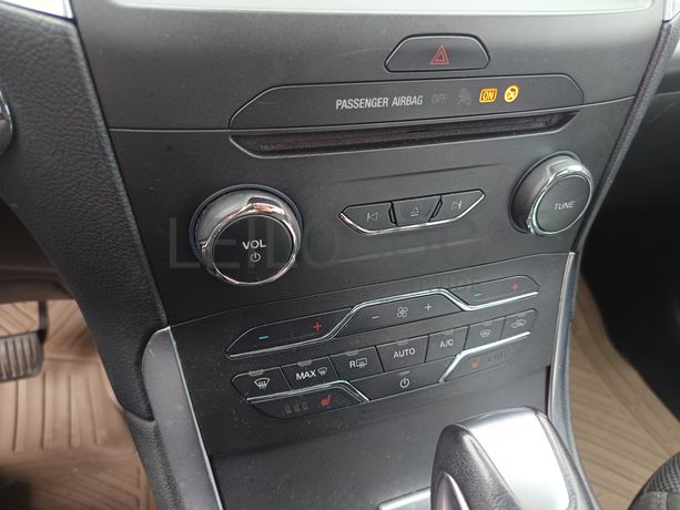 Ford S-Max · Ano 2016