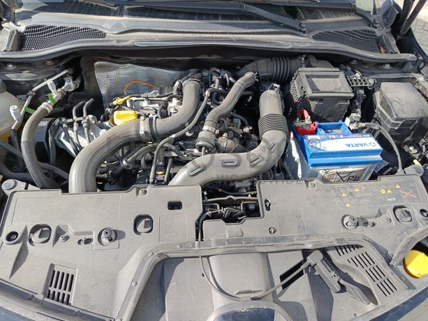 Renault Clio · Ano 2020