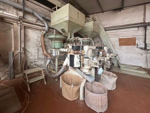 Equipamentos Industriais, Ferramentaria, de Escritório e Mobiliário