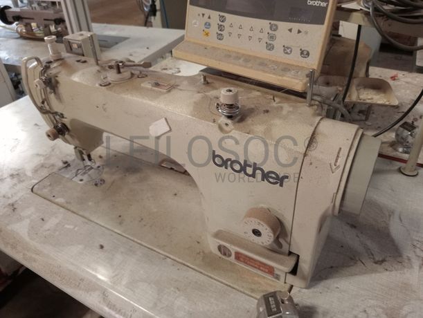 Máquinas de Costura · Bico de Pato