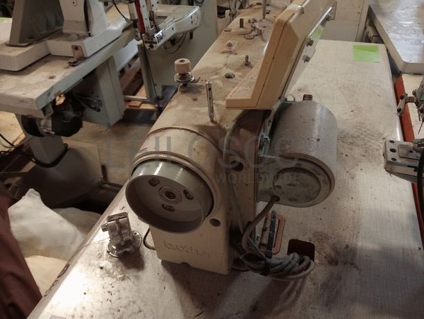 Máquinas de Costura · Bico de Pato