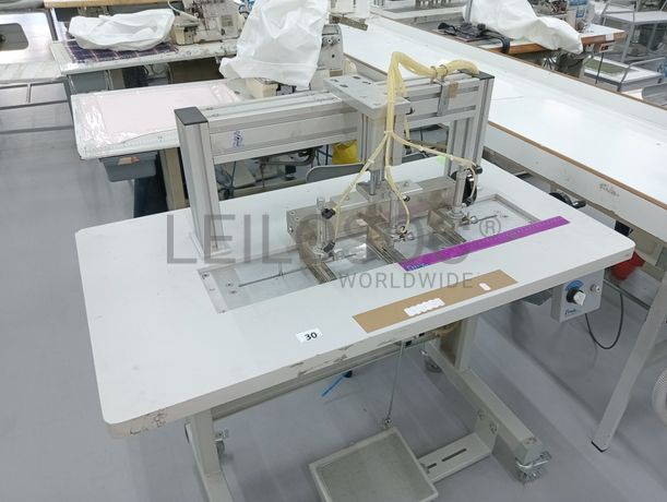 Máquinas de Ponto Corrido · Pregar Botões · Agulhas · Colarinhos