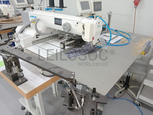 Prensa de Termocolagem · Bicos de Pato · Máquinas para Camisas e Colarinhos