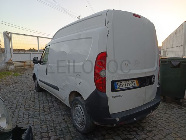 Opel Combo · Ano 2017