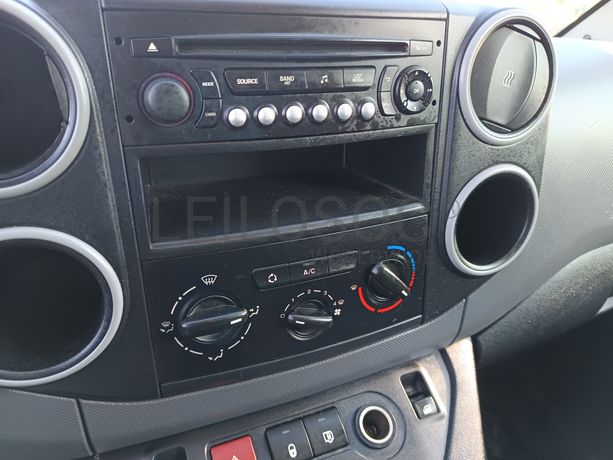 Peugeot Partner · Ano 2013