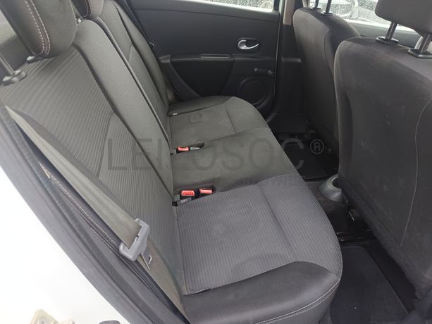 Renault Clio · Ano 2012