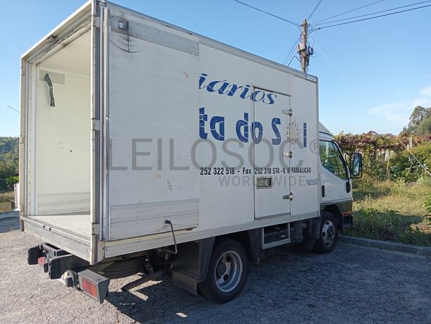 Mitsubishi Canter · Ano 2001