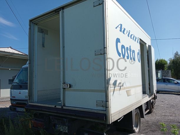 Mitsubishi Canter · Ano 2000