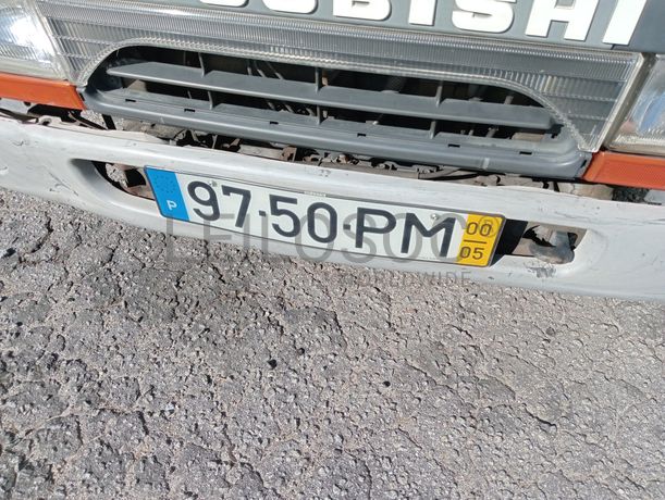 Mitsubishi Canter · Ano 2000