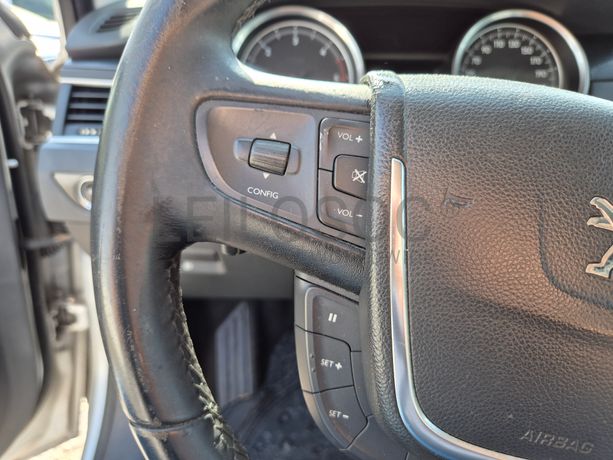 Peugeot 508 · Ano 2011