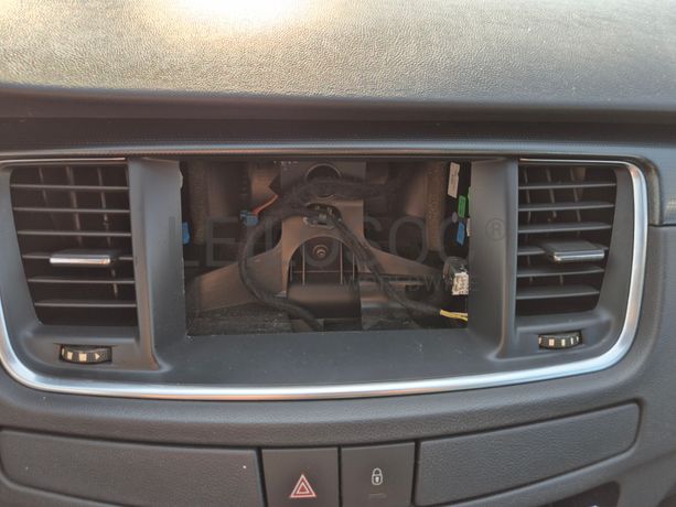 Peugeot 508 · Ano 2011