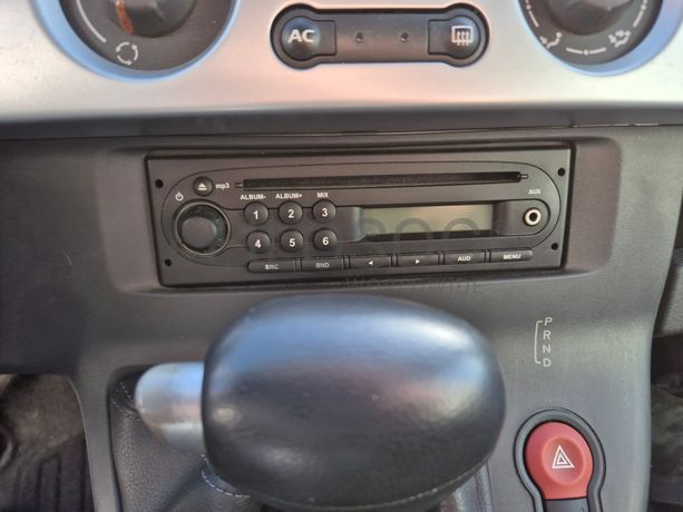 Renault Kangoo · Ano 2013