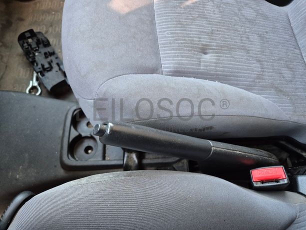 Peugeot Partner · Ano 2013