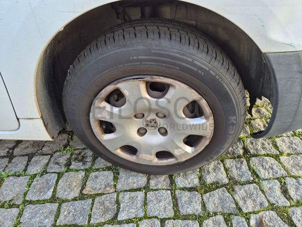 Peugeot Partner · Ano 2013