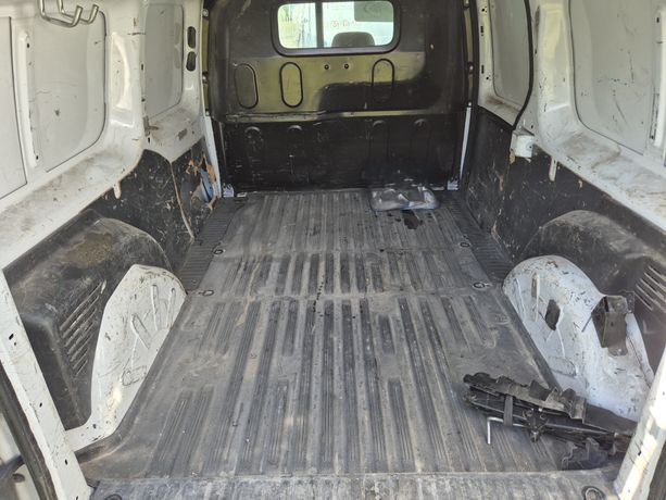 Renault Kangoo · Ano 2015