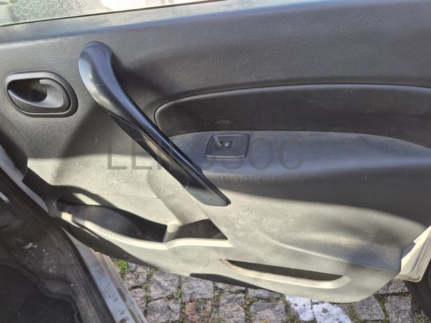 Renault Kangoo · Ano 2015