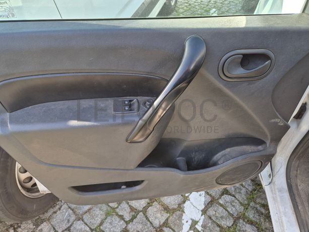 Renault Kangoo · Ano 2015