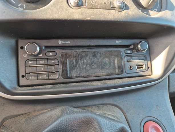 Renault Kangoo · Ano 2015