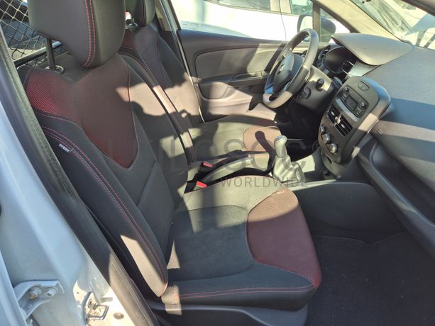 Renault Clio · Ano 2015