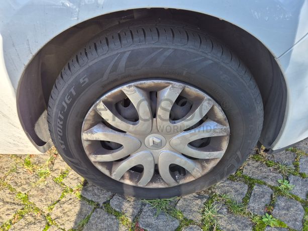 Renault Clio · Ano 2015