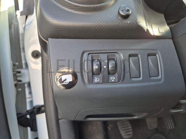 Renault Clio · Ano 2015