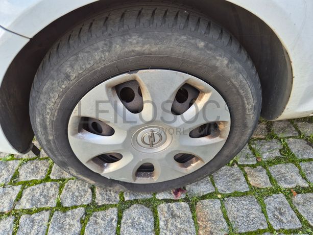 Opel Corsa · Ano 2014