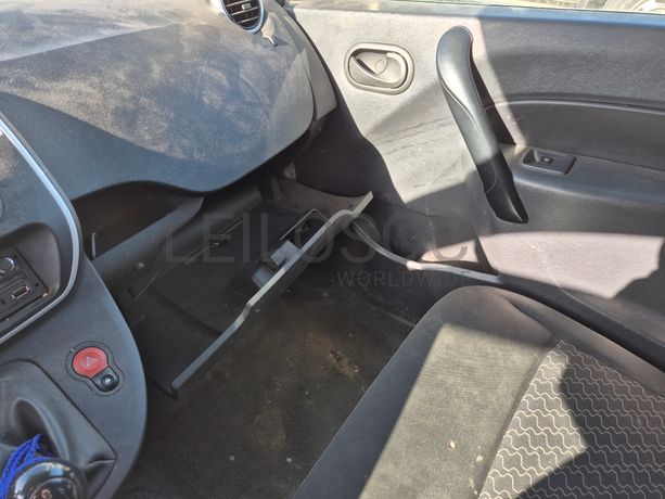 Renault Kangoo · Ano 2014