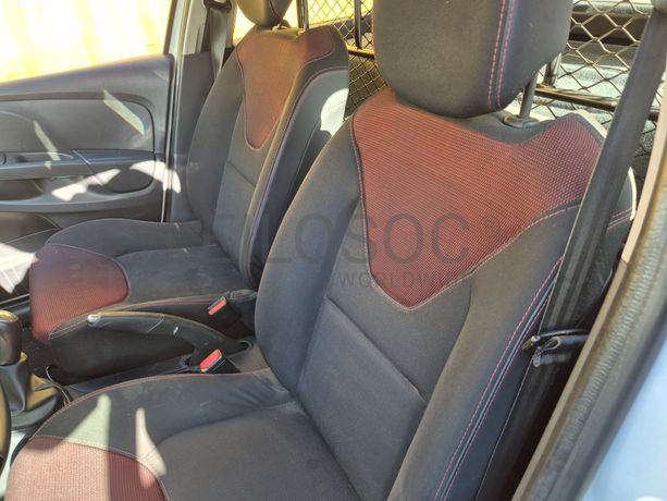 Renault Clio · Ano 2016