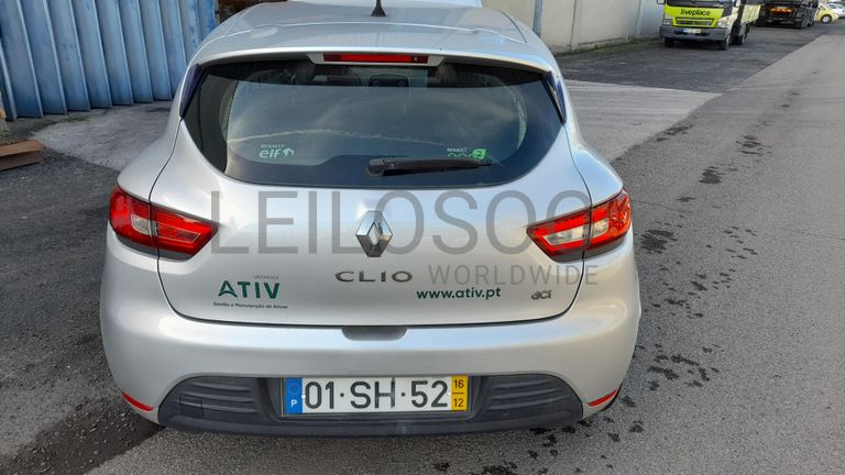 Renault Clio Dynamique S 1.5 DCi · Ano 2016