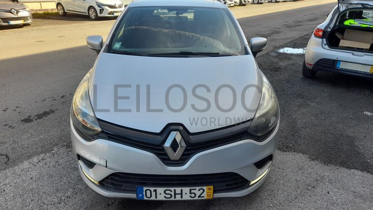 Renault Clio Dynamique S 1.5 DCi · Ano 2016