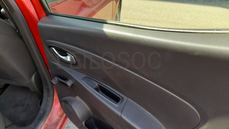 Renault Clio Dynamique S 1.5 DCi · Ano 2015