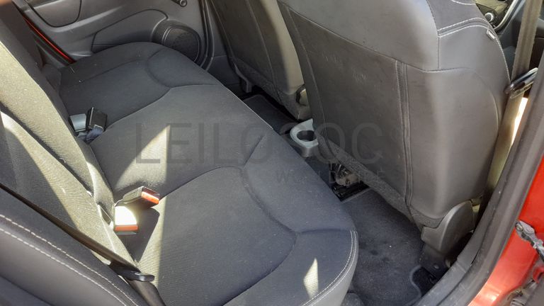 Renault Clio Dynamique S 1.5 DCi · Ano 2015